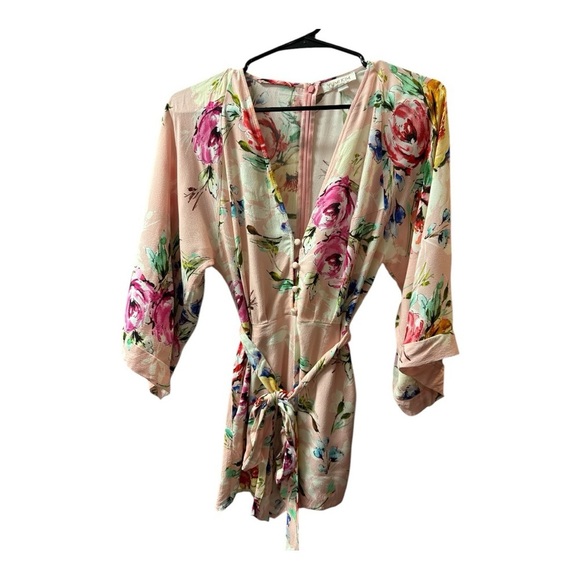 YUMI KIM Lotus Romper in Lovers Bouquet Pink Romantic Floral Lightweight Sz XS - Picture 2 of 9